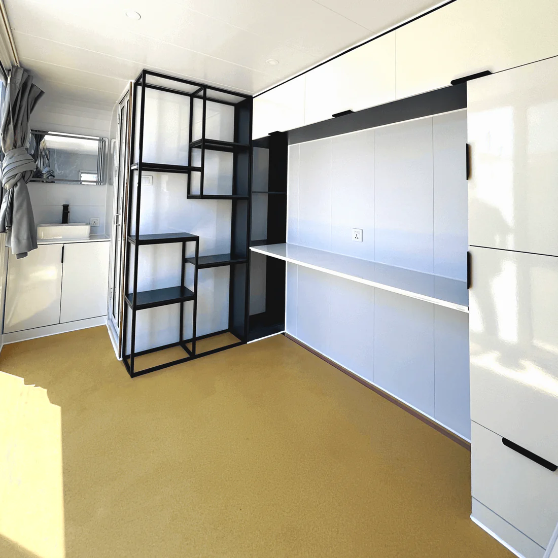 Outdoor Living and Working Tiny House 16ft - Image 3