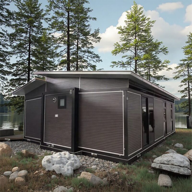 Compact Studio Home - Image 3